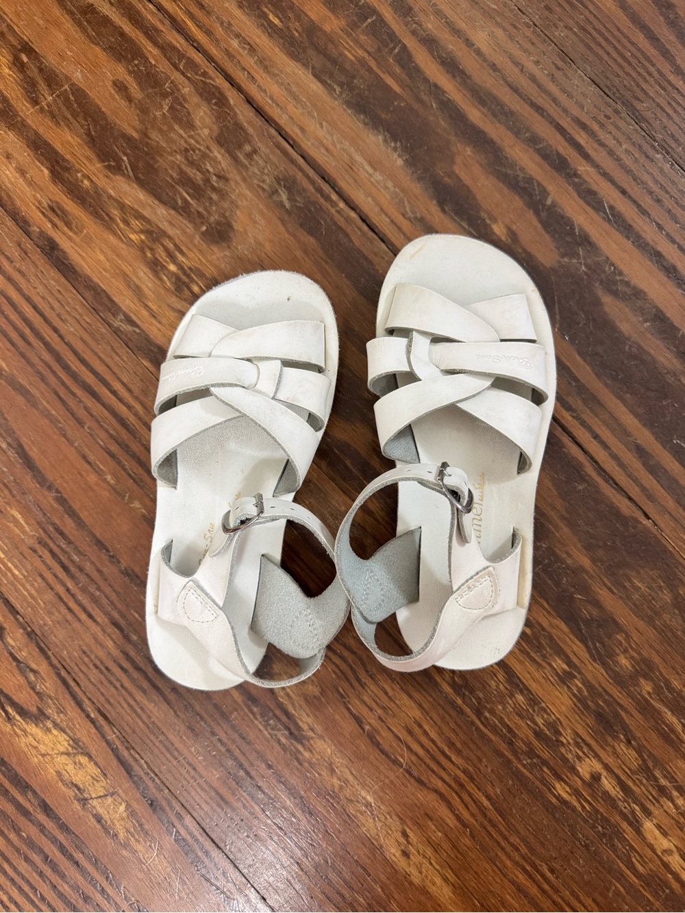 Salt Water Sandals by Hoy Kids White Leather Crisscross Sandals